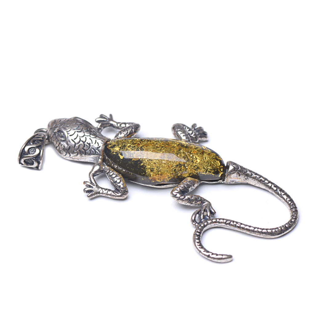 Lizard Amber pendant